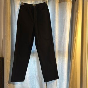 Target, black, size 2.